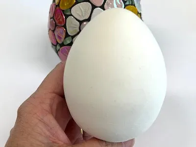 Medium Mosaic Egg