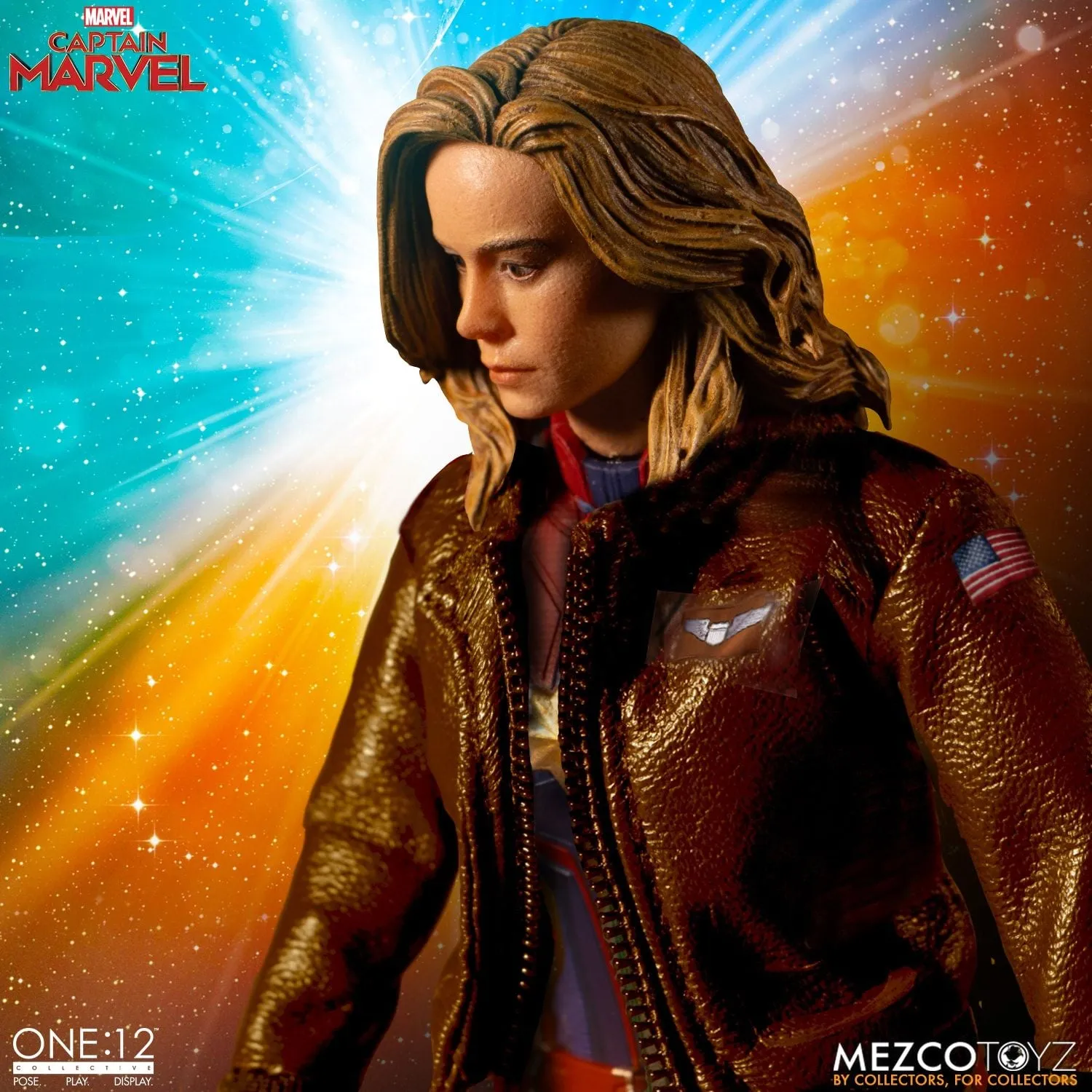 Mezco Toyz ONE:12 Collective: Captain Marvel (2019) Action Figure