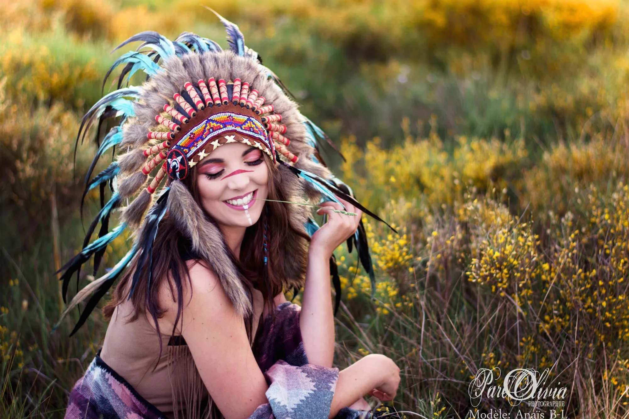 N55-Light Blue / Turquoise and dark Feather Headdress / Warbonnet