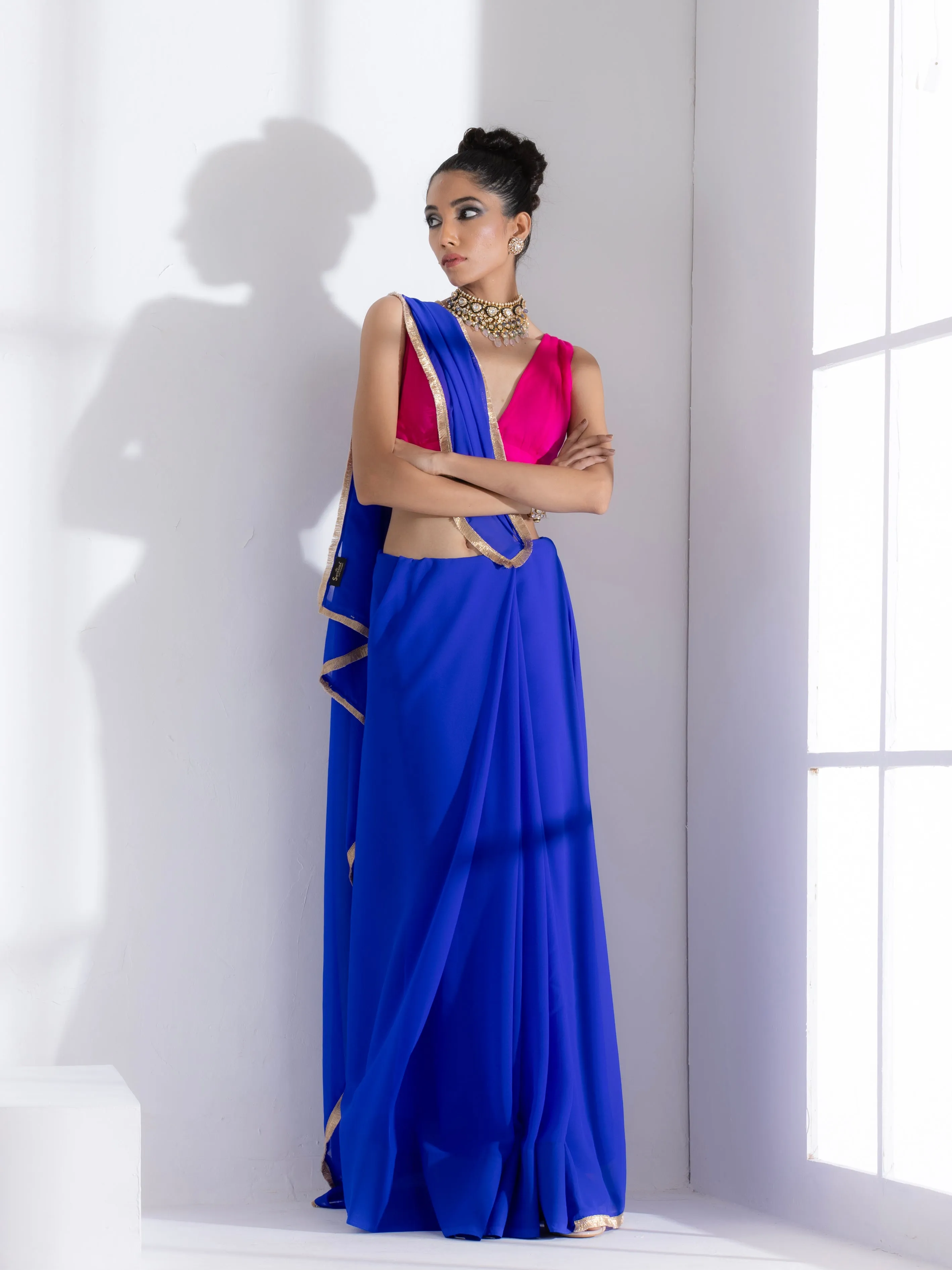 Royal Blue Georgette Saree with Lace & Pink Posh Blouse Fabric