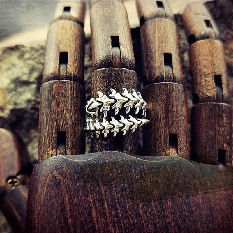 Vintage Punk Centipede Couple Ring Gothic Geometric Spine Five Finger Rings Hip Hop Hyperbole Anime Ring Jewelry